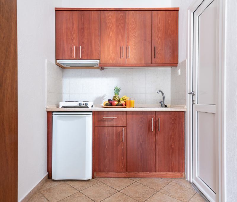 Kitchen Cabinet Refacing